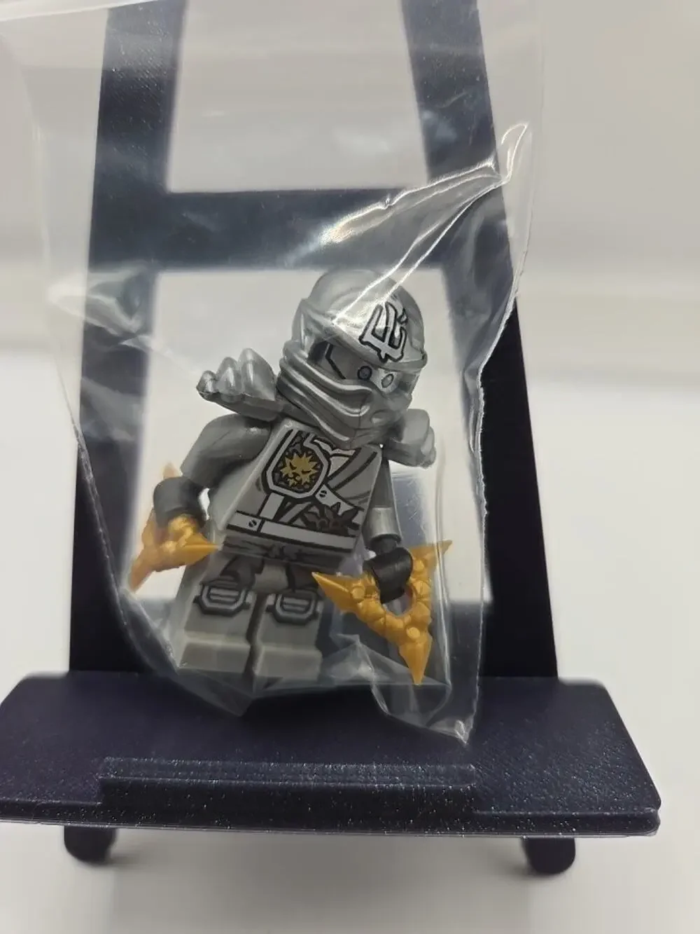 Official LEGO Ninjago Tournament of Elements Zane/Titanium Ninja minifigure